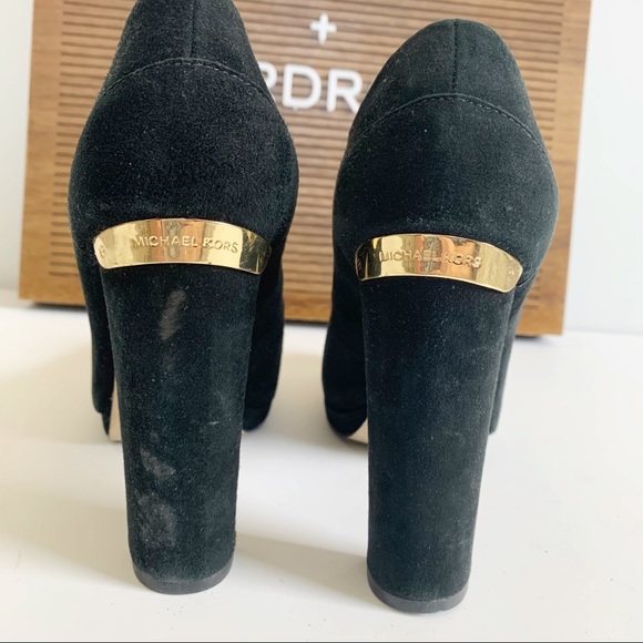 Michael Michael Kors | Suede Haven Pump | Black - Picture 5 of 6